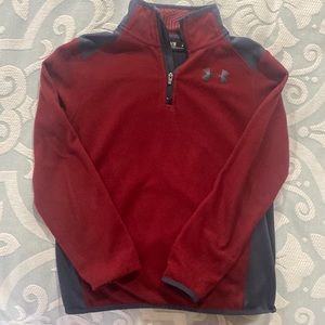 Under armor boys fleece size medium.